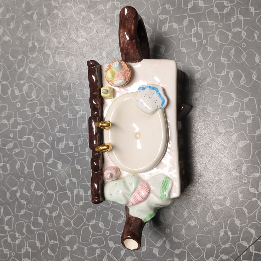 Tea-Nee Miniature Teapot - Picture 2 of 7